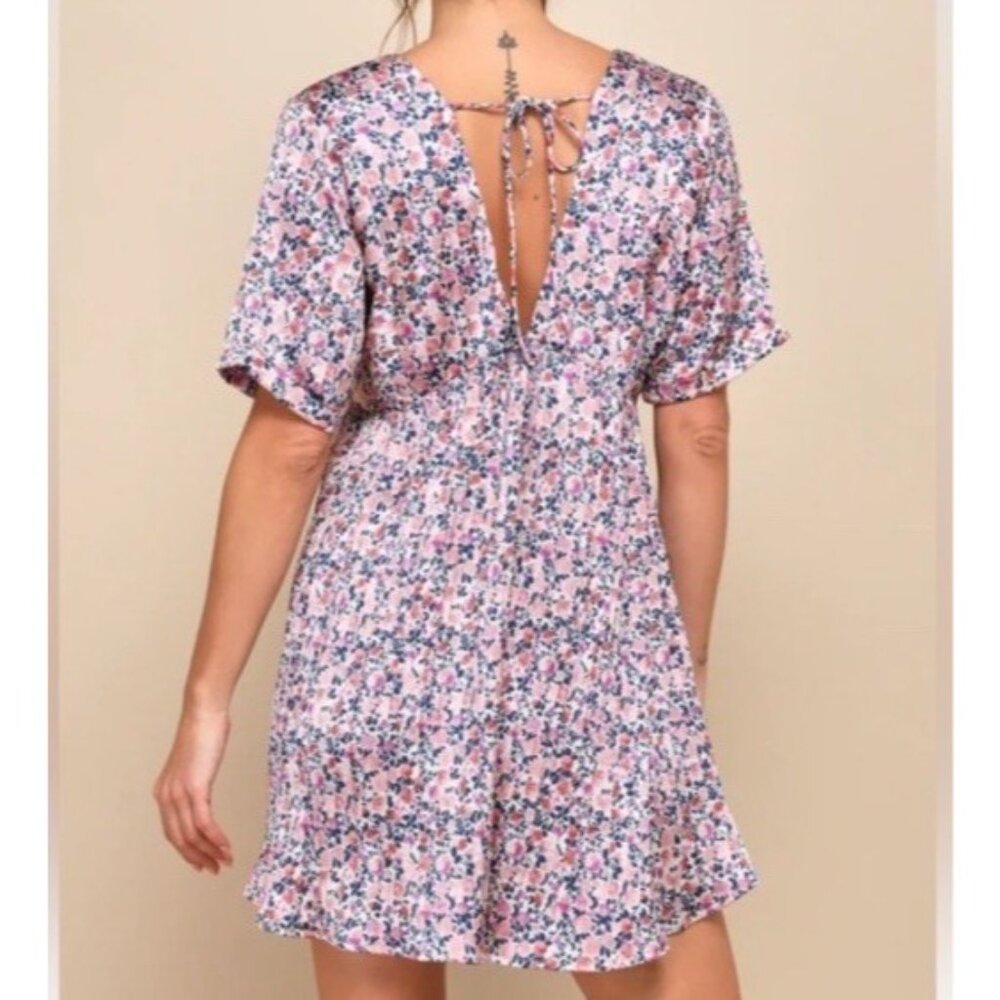 Lulus Womens Dress Floral Purple Pink‎ White Tie Back Accordian V-neck XL NEWT - Picture 9 of 16